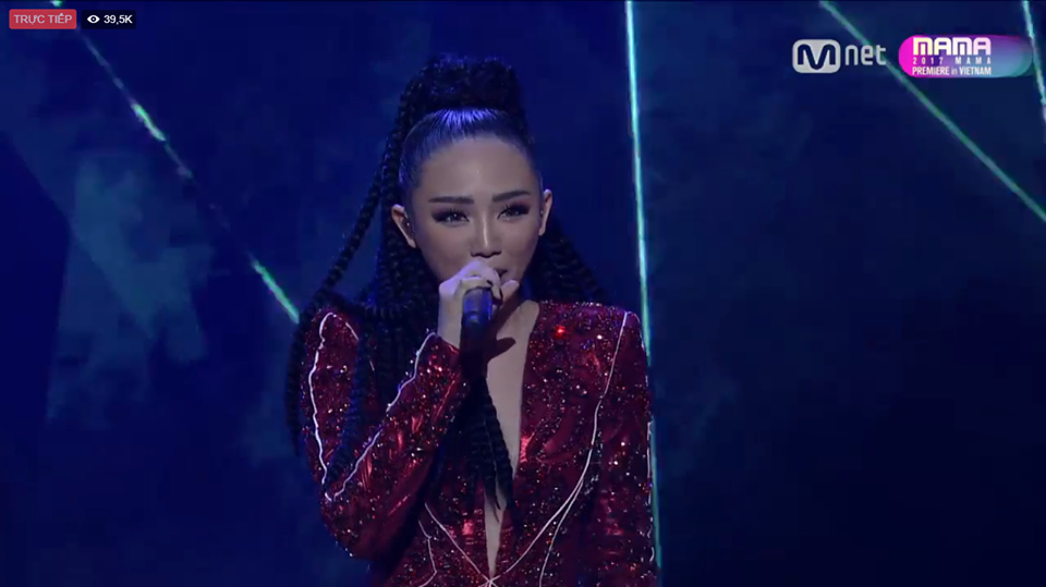 TRỰC TIẾP "MAMA 2017": Tóc Tiên diễn mở màn với màn live "thần sầu" 3 bản hit ảnh 25