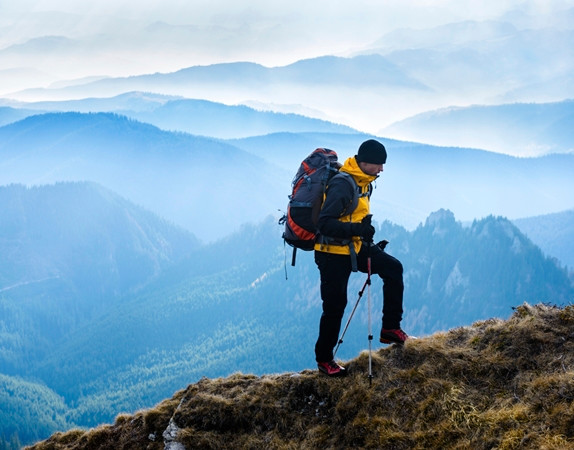 Đối với khó khăn nào cũng vậy, chúng ta đều phải làm từng việc một, đi từng bước một, để vượt qua.