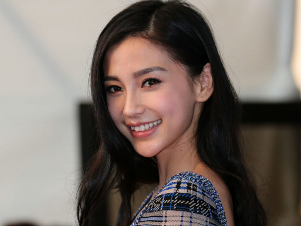 Không mấy nghệ sĩ kiếm được nhiều tiền như AngelaBaby.