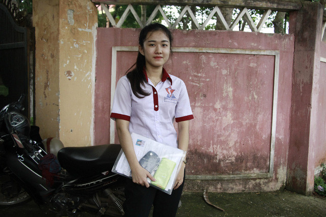 Hà Vi tự tin đi thi tốt nghiệp THPT quốc gia với ước mơ đậu vào trường ĐH Luật TP.HCM.