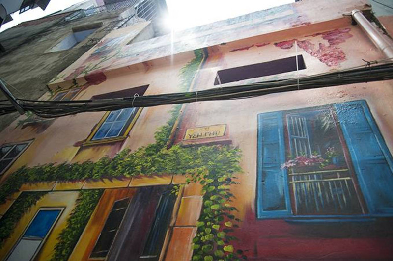 Giới trẻ Hà Nội tha hồ "sống ảo" với những con phố bích hoạ mới ảnh 5