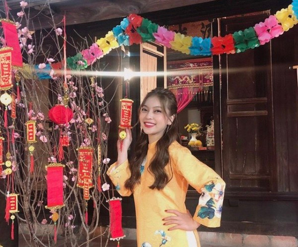 Hình ảnh bạn gái Quang Hải trong MV mới. Hình ảnh bạn gái Quang Hải trong MV mới.