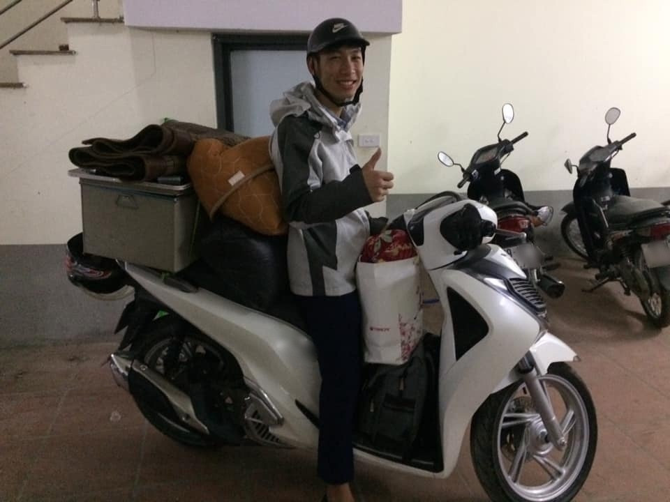 Cả một trời quê hương. Cả một trời quê hương.
