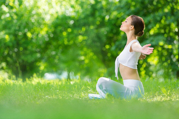 Học cách kết thân với "bra" - cô bạn đỏng đảnh của "núi đôi" ảnh 2