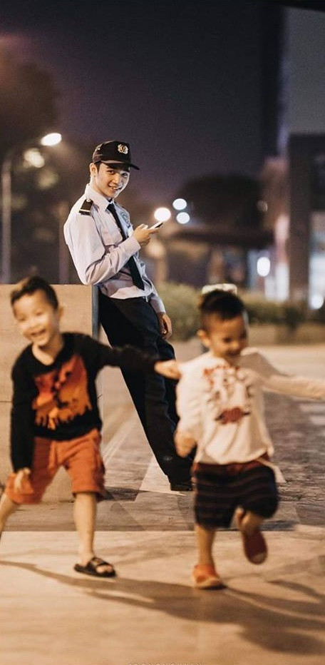 Nụ cười hiền dễ thương khiến bao trái tim cô nàng rung rinh, trật nhịp là đây!