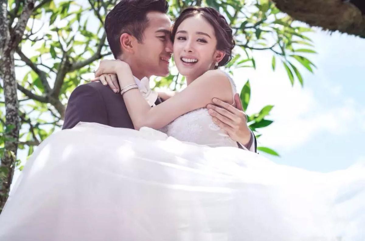 Lưu Khải Uy bị nghi ngờ ngoại tình khi 