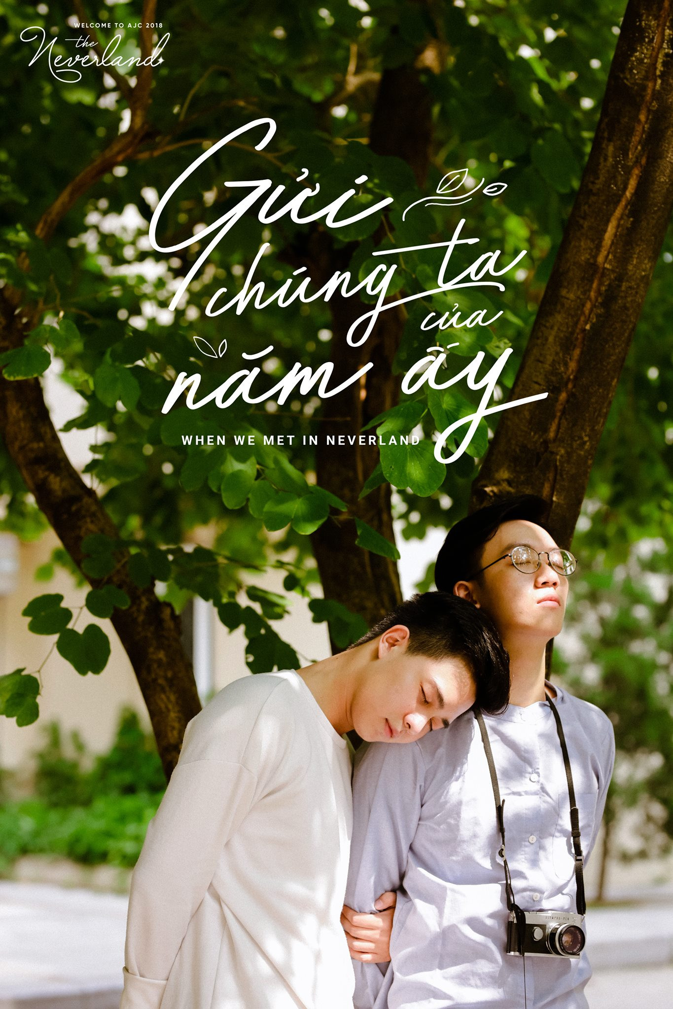 Bộ ảnh mang tên "Gửi chúng ta của năm ấy" thu hút sự chú ý của cộng đồng mạng.