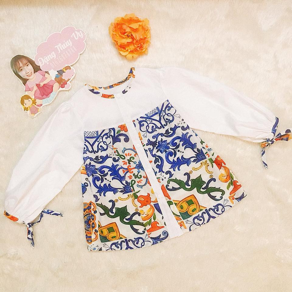 Một chiếc áo tự may từ bộ sưu tập Thu - Đông