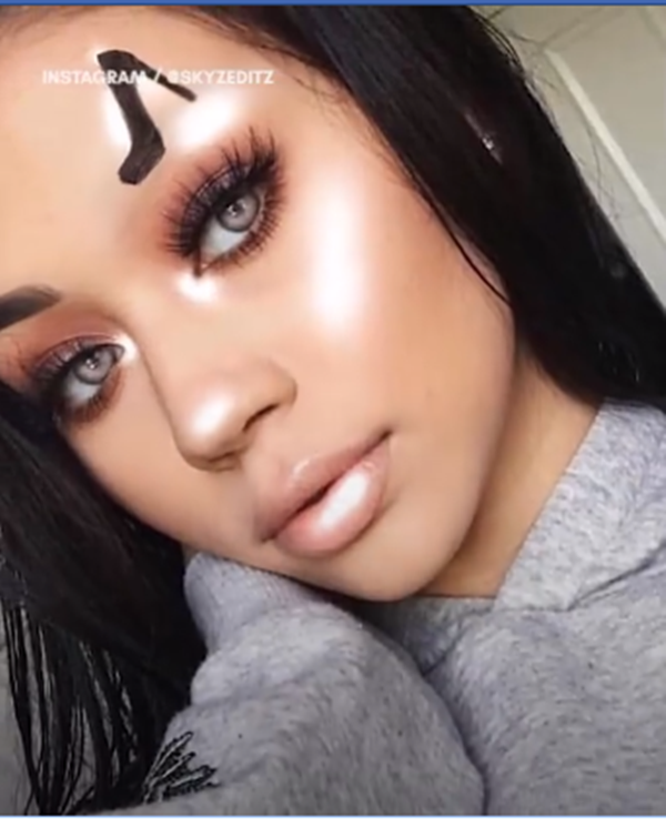 Những bộ lông mày độc nhất vô nhị. Bạn dám thử không? ảnh 1