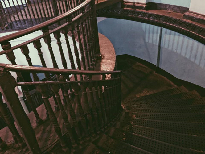 Những hình ảnh bên trong căn nhà ma quái. Ảnh: KUDAGO.