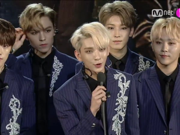 TRỰC TIẾP "MAMA 2017": Tóc Tiên diễn mở màn với màn live "thần sầu" 3 bản hit ảnh 8