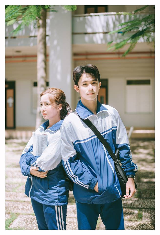 Thanh xuân này, mình và cậu bên cạnh nhau.