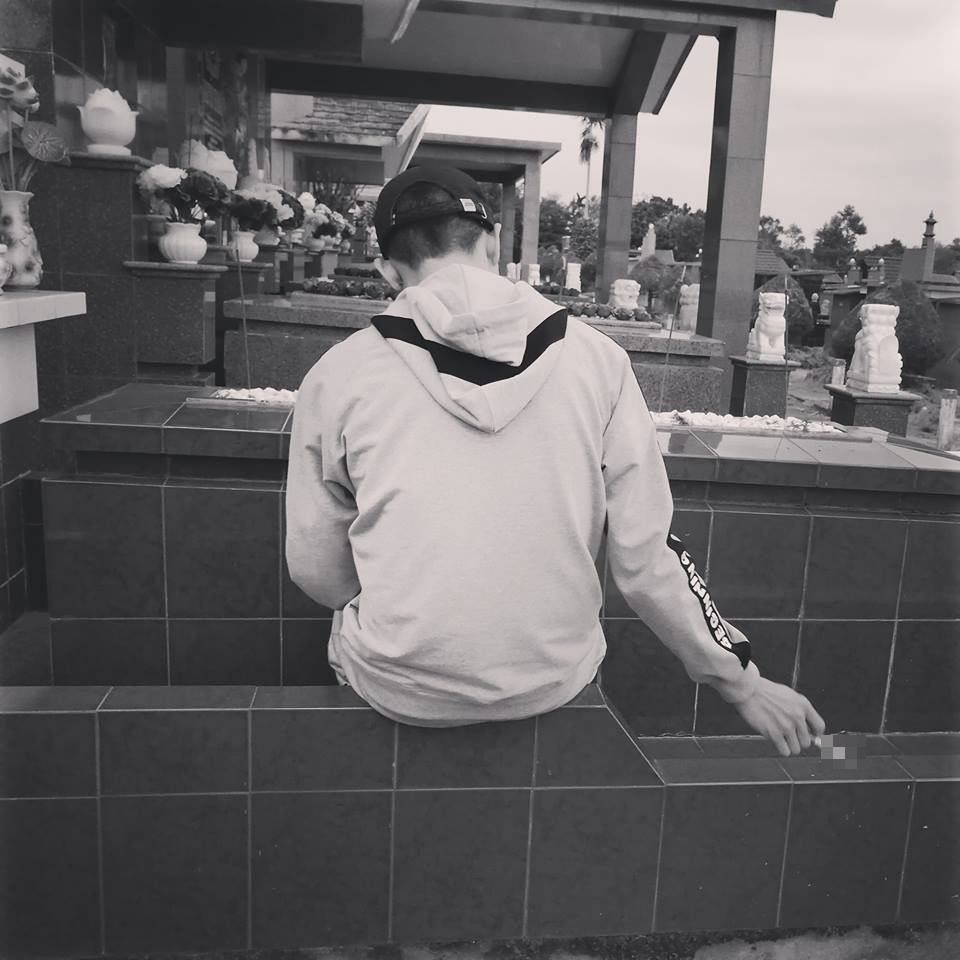 Hôm nay anh về gặp lại em...