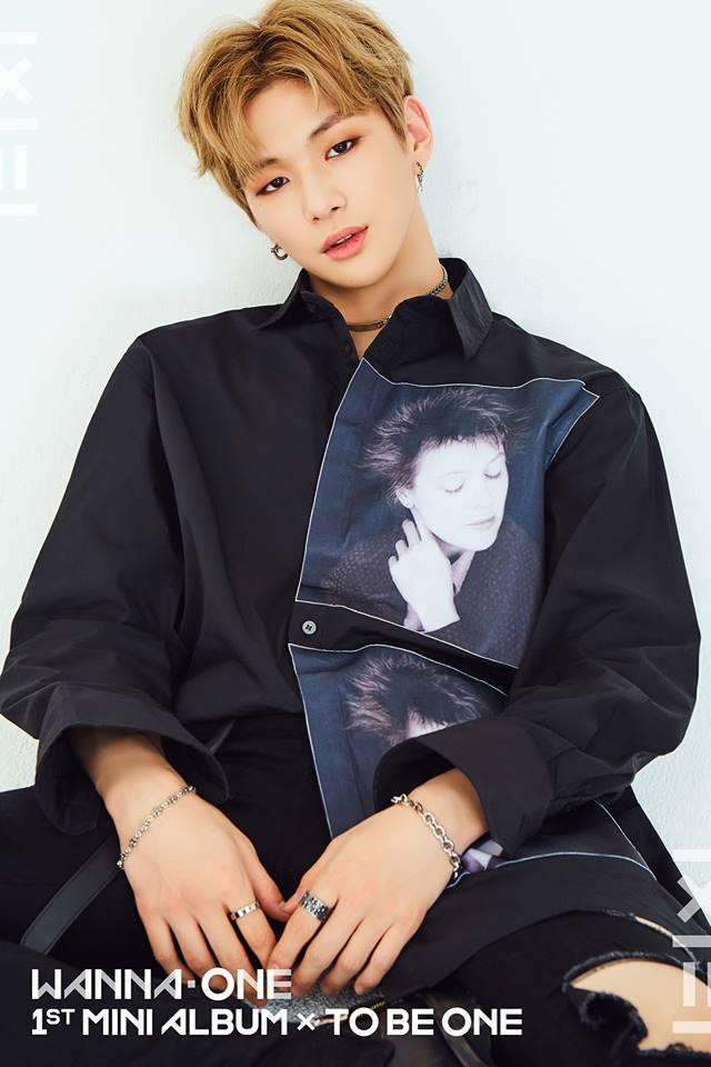 Chắc không có gì ngạc nhiên khi "center quốc dân" Kang Daniel xuất hiện trong BXH thần tượng được yêu thích.