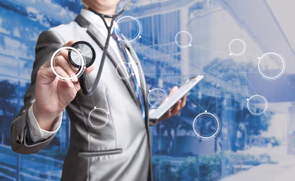 Đừng đặt tính mạng của bạn vào “bác sĩ online” - những “lang băm” thời đại số! ảnh 4