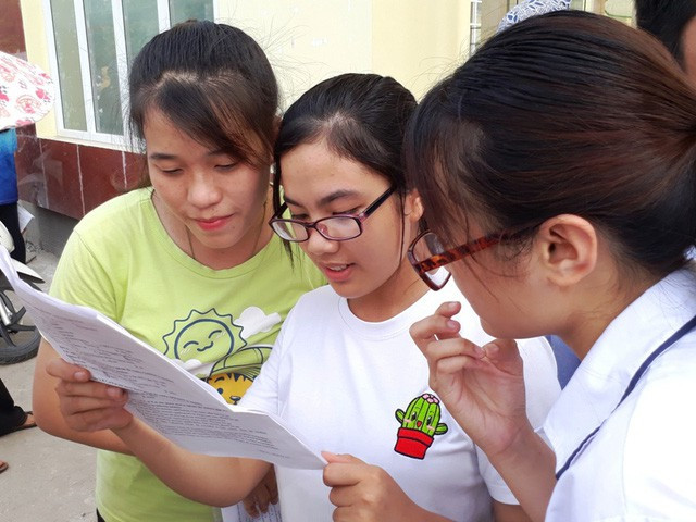 Nhiều trường đại học lên phương án cho mùa tuyển sinh 2019 khi Bộ GD&amp;ĐT tuyên bố đề thi không còn là "2 trong 1"