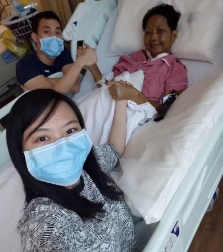 Chin thường xuyên đến thăm cô giáo cũ