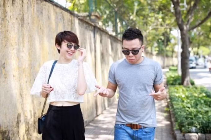 Tóc Tiên và Hoàng Touliver quen nhau 4 năm trước khi đi đến kết hôn.