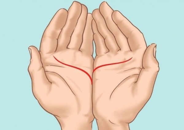 Người có đường tình duyên ở bàn tay phải cao hơn thường có xu hướng yêu những người lớn tuổi hơn mình rất nhiều.