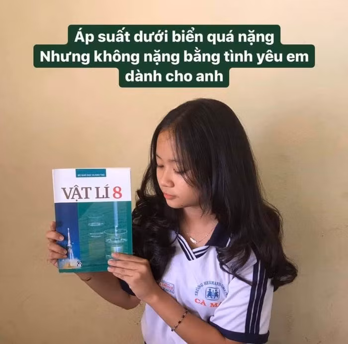 Và cả Vật lý…