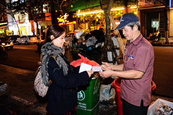 Cô gái 9x kêu gọi quyên góp quà cho người nghèo đón Tết ảnh 7