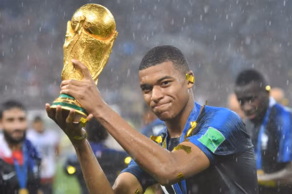 Tiền đạo Kylian Mbappe, đội tuyển Pháp.&nbsp;