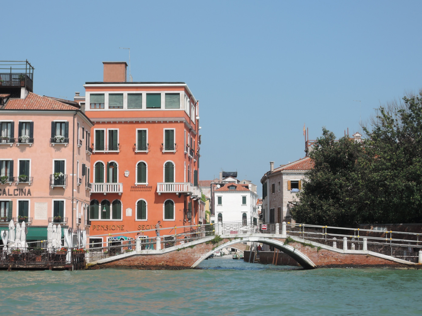 Những ngôi nhà duyên dáng