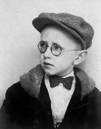 Cậu bé “Sparky” nhút nhát ngày nhỏ.