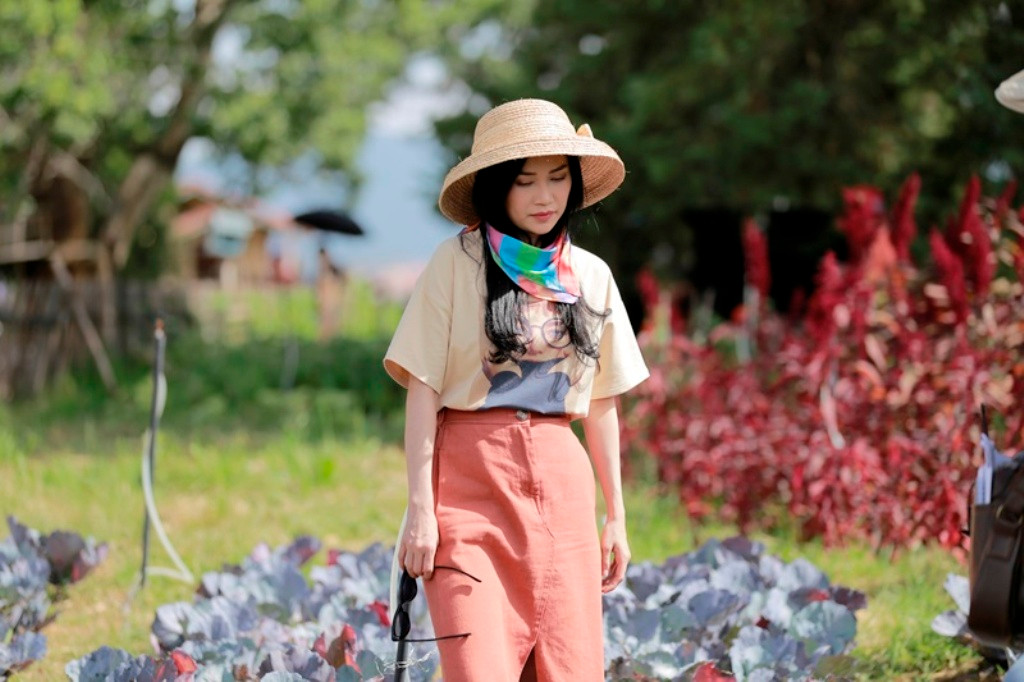 Sự lầy lội của Sĩ Thanh trong vai diễn đầu tay đã tạo nên một hình ảnh mới cho cô nàng.