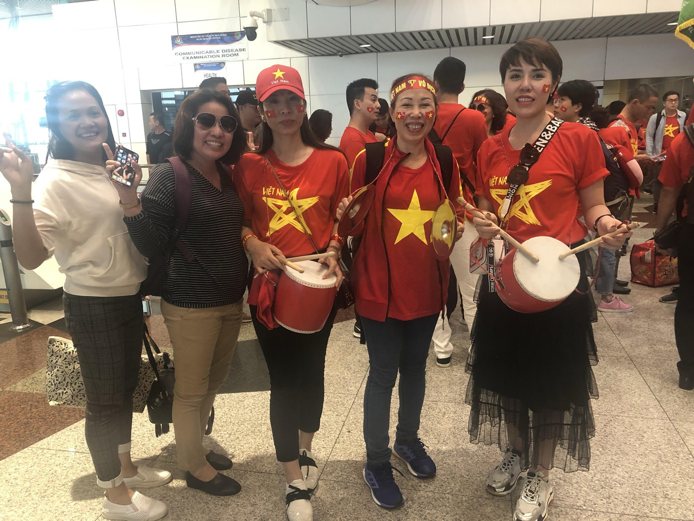 Những cổ động viên cuồng nhiệt