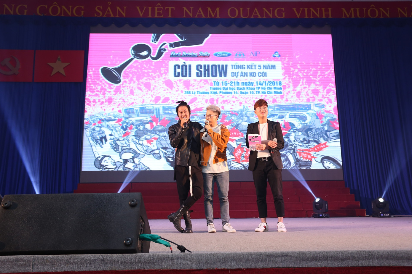 Bộ đôi Trần Phương và Thiện Hiếu đã khiến cả khán phòng xúc động với ca khúc mới.