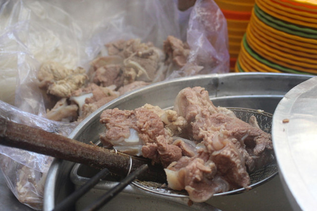 Miếng sụn tươi ngon, giòn béo hấp dẫn thực khác.