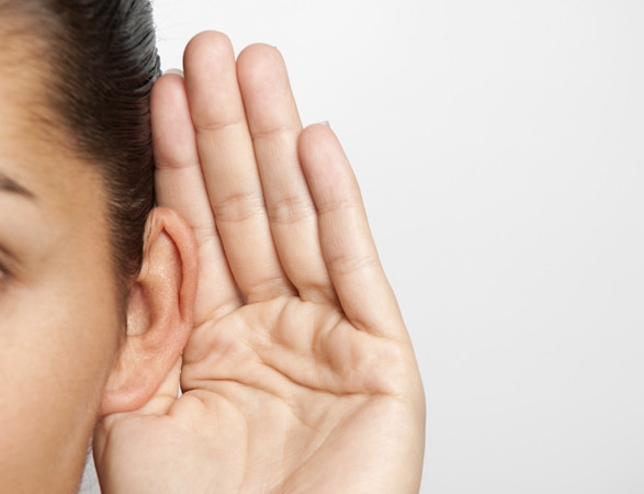 Đôi khi, não tự “đoán” âm thanh rồi cho rằng đã “nghe thấy”, dù thực ra không có âm thanh nào cả.