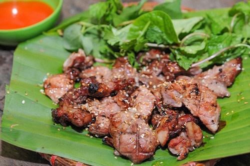 Các "topping" ăn kèm bún đậu mà còn được yêu thích hơn cả "nhân vật chính" ảnh 6 Các "topping" ăn kèm bún đậu mà còn được yêu thích hơn cả "nhân vật chính" ảnh 6