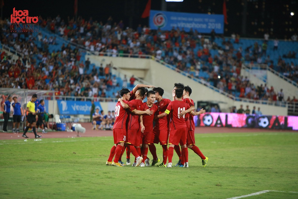 Sự trở lại đầy ấn tượng của đội bóng áo đỏ U23 Việt Nam làm nức lòng người hâm mộ.