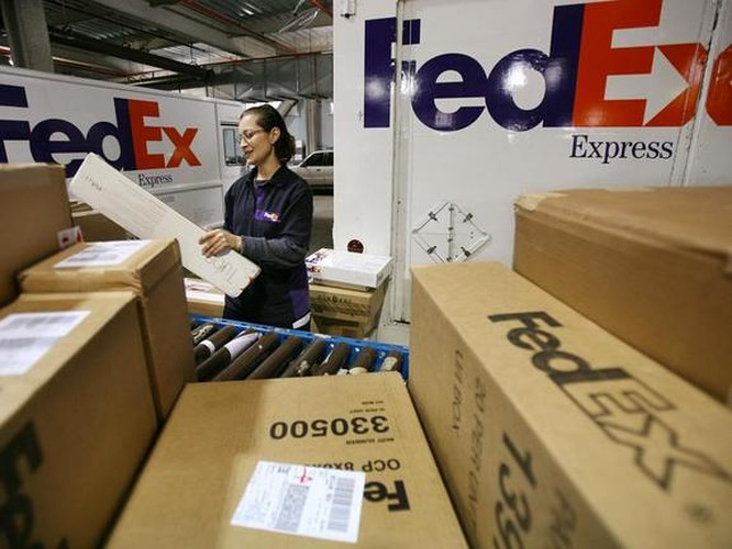 Tháng 2, một công ty do FedEx mua lại đã rò rỉ hàng nghìn hồ sơ khách hàng. Dữ liệu bao gồm tên, địa chỉ và số điện thoại.