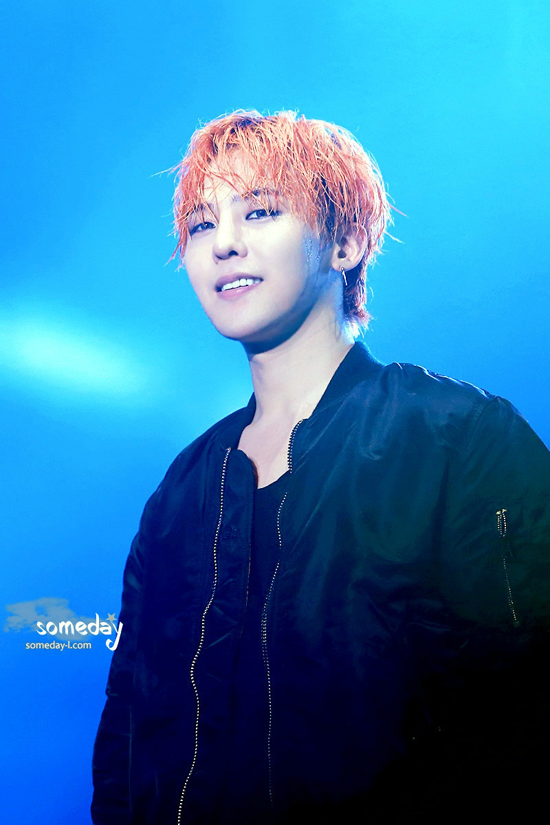 Hóa ra G-Dragon khi tóc tai ướt rượt vì mồ hôi, lại dễ thương hơn nhiều.