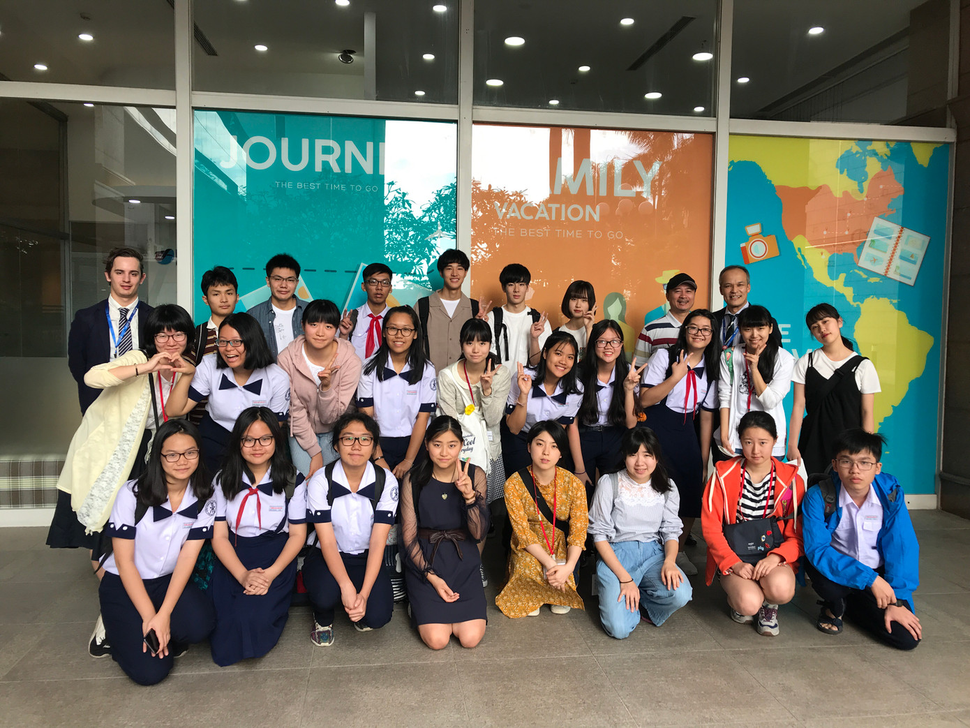 Gặp được nhau, vui vô cùng!