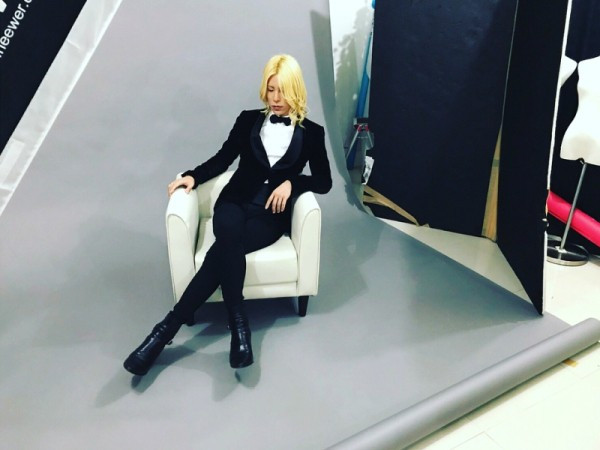 Roland sở hữu dáng người cao ráo.