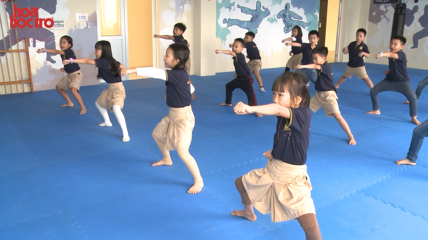 Phòng học thể dục chuyên dụng cho các giờ học võ.