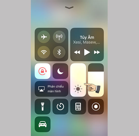 5 mẹo giúp bạn tiết kiệm pin iPhone, dùng cả ngày mà không phải "dính lấy" ổ điện! ảnh 1