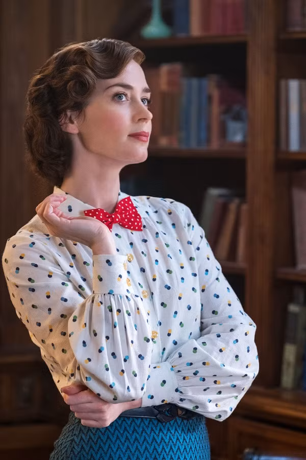 “Mary Poppins Trở Lại” hay chiếc vé đưa bạn về giấc mơ trong trẻo tuổi ấu thơ ảnh 4 “Mary Poppins Trở Lại” hay chiếc vé đưa bạn về giấc mơ trong trẻo tuổi ấu thơ ảnh 4