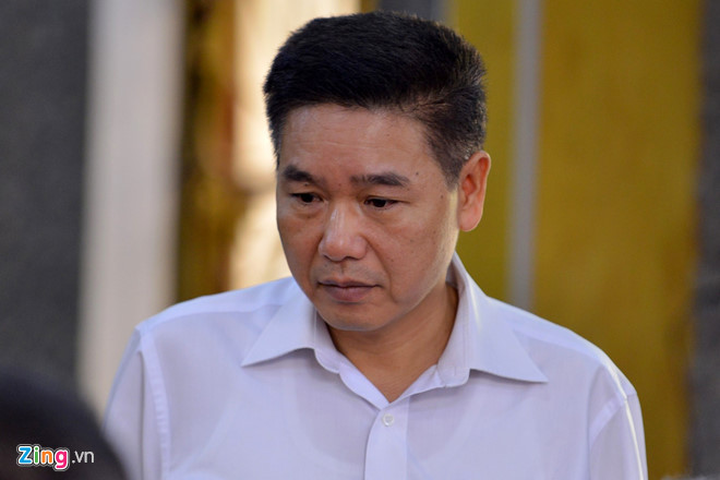 Tòa đề nghị làm rõ động cơ nâng điểm cho 44 thí sinh của ông Trần Xuân Yến (ảnh) và đồng phạm. Ảnh: Hoàng Đông.