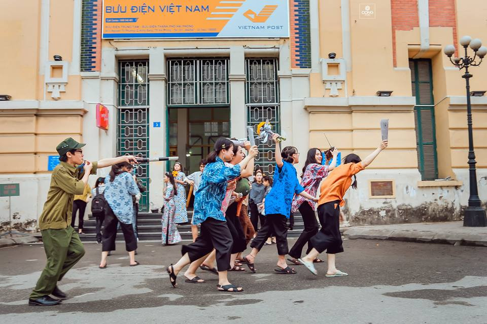 Chạy thôi chị em ơi!!!