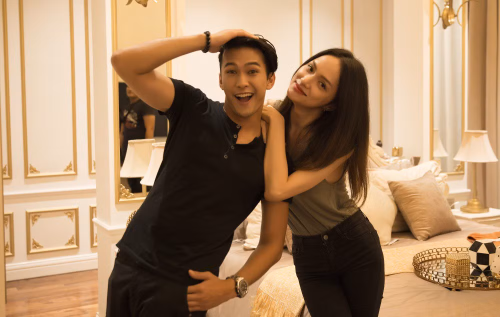 Anh chàng Philip Thinroj hứa hẹn sẽ là nút thắt cho MV phần 3 của Hương Giang.