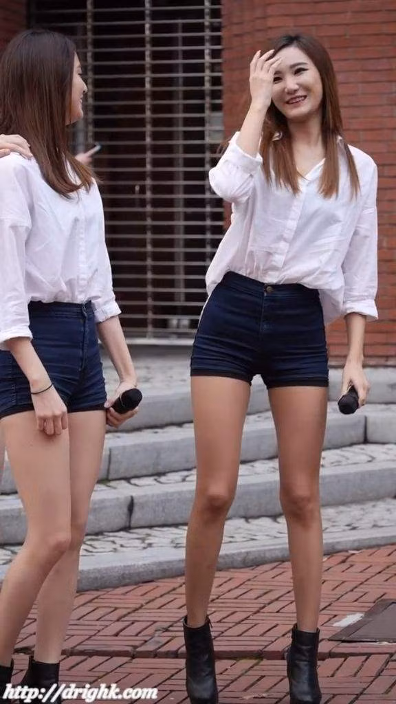 Thời điểm nhóm EXID mới ra mắt, khán giả cho rằng cả 5 thành viên đều nên tăng cân thêm một chút nữa, nhìn sẽ có sức sống hơn.