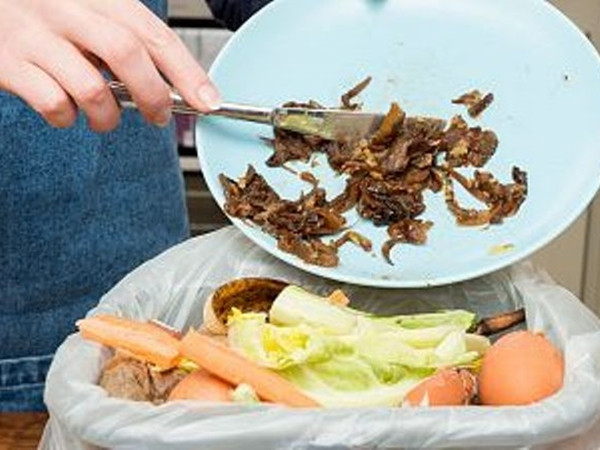 Từ giờ thì rác hữu cơ sẽ được biến thành nhiên liệu cho chính những chiếc xe rác hoạt động.