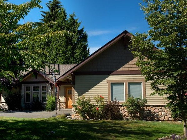 Ngôi nhà đơn giản mà Jeff Bezos ở khi mới thành lập Amazon.