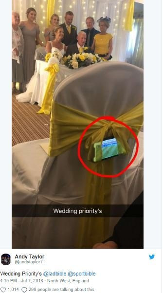 “Trận bóng đá là điều cần được ưu tiên”.