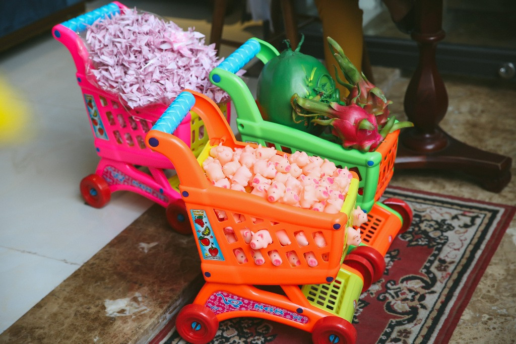 Nhiều người còn chuẩn bị hàng loạt món quà đặc biệt để dành tặng cho nữ ca sĩ.